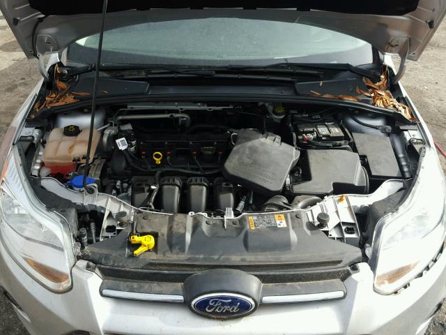 1FADP3E21EL387257 - 2014 FORD FOCUS S SILVER photo 7