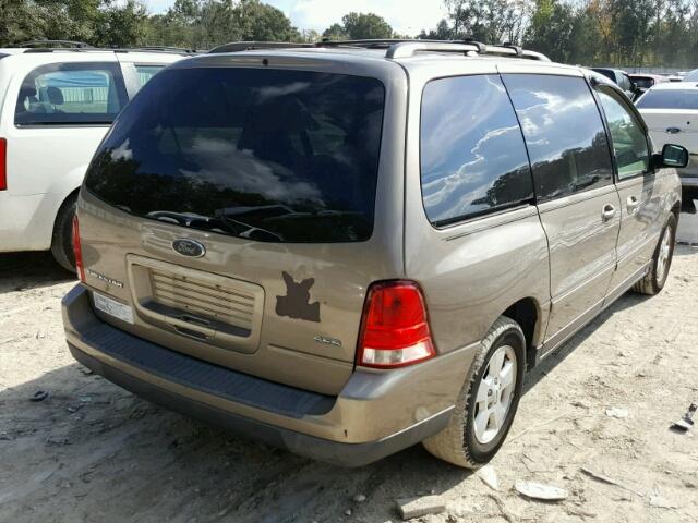 2FMZA57605BA82583 - 2005 FORD FREESTAR S GOLD photo 4