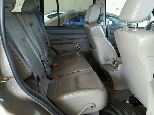 1J8HH48NX6C179604 - 2006 JEEP COMMANDER თაფლისფერი ფოტო 6