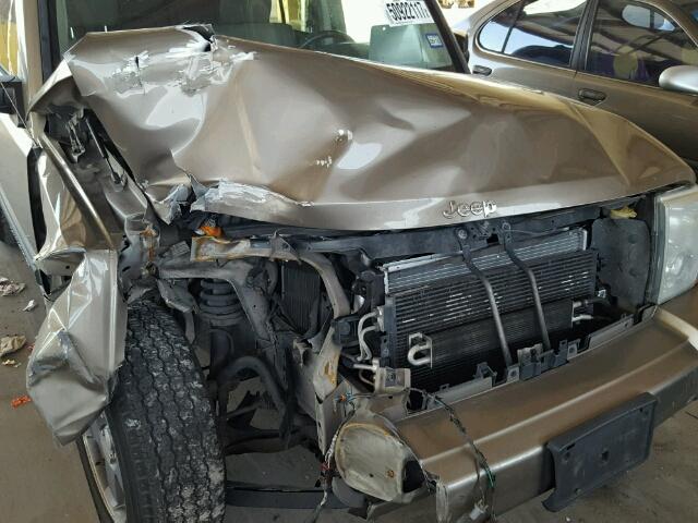 1J8HH48NX6C179604 - 2006 JEEP COMMANDER თაფლისფერი ფოტო 9