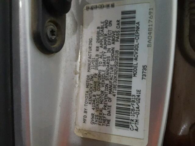 4T1BE32K92U523518 - 2002 TOYOTA CAMRY LE SILVER photo 10