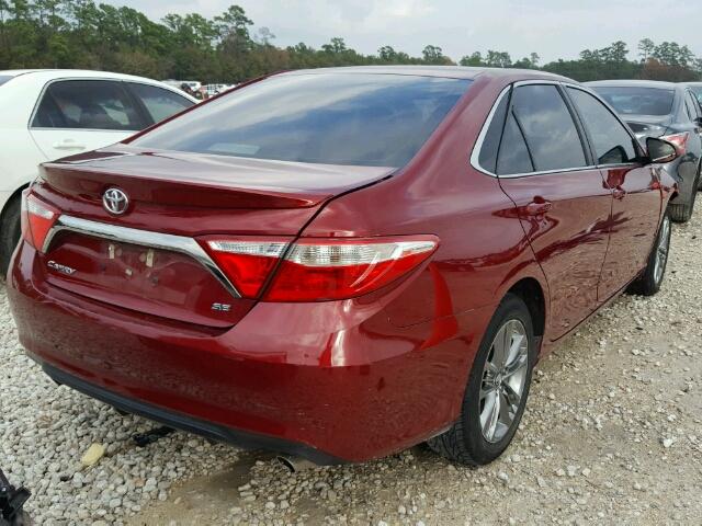 4T1BF1FK0GU605981 - 2016 TOYOTA CAMRY LE RED photo 4