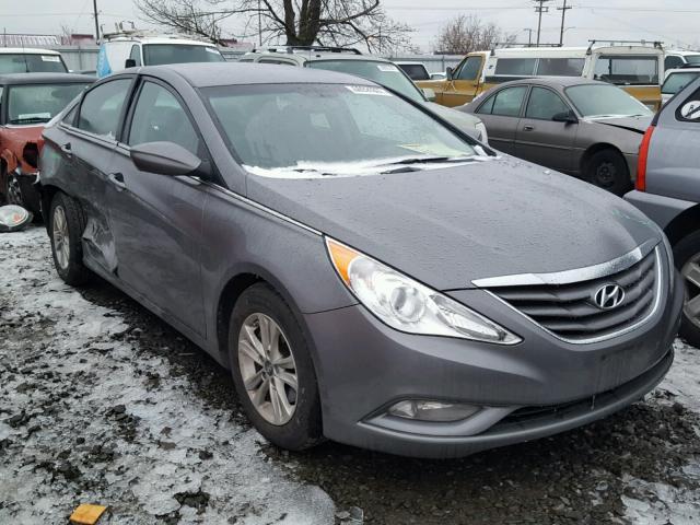 5NPEB4AC9DH793582 - 2013 HYUNDAI SONATA GLS GRAY photo 1