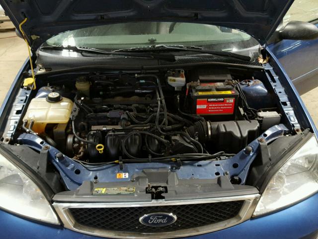 1FAFP34N35W312594 - 2005 FORD FOCUS ZX4 BLUE photo 7