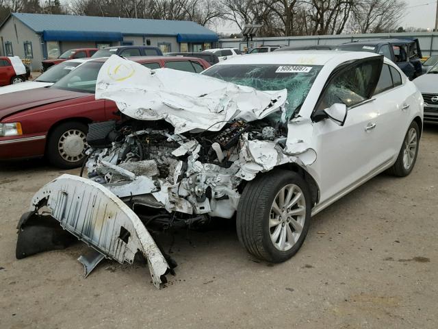 1G4GB5G37EF304884 - 2014 BUICK LACROSSE WHITE photo 2