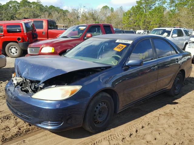 4T1BE32K33U653232 - 2003 TOYOTA CAMRY LE BLUE photo 2