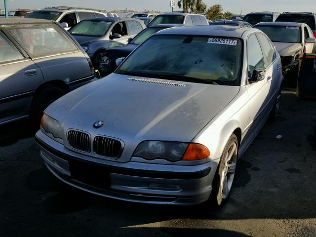 WBAAV53451FJ64387 - 2001 BMW 330 I SILVER photo 2