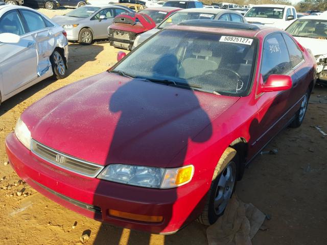 1HGCD7209VA007085 - 1997 HONDA ACCORD SE RED photo 2