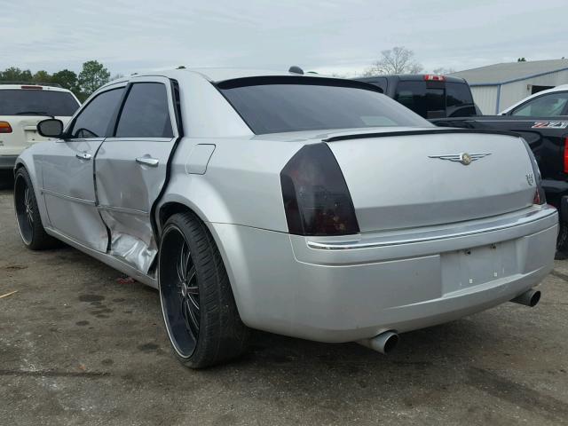 2C3KA63H26H209002 - 2006 CHRYSLER 300C SILVER photo 3