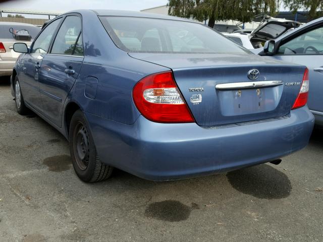 4T1BE32KX4U906368 - 2004 TOYOTA CAMRY LE BLUE photo 3