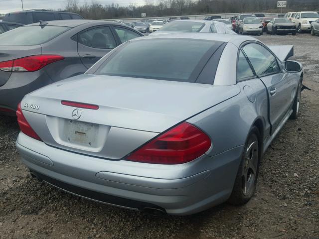 WDBSK75F83F037029 - 2003 MERCEDES-BENZ SL 500R SILVER photo 4