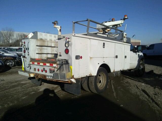 1FD4F46Y48EE09634 - 2008 FORD F450 SUPER WHITE photo 4