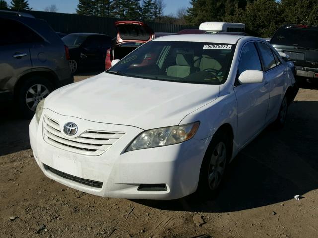 4T4BE46K79R136658 - 2009 TOYOTA CAMRY BASE WHITE photo 2