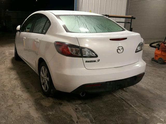 JM1BL1VG8B1448396 - 2011 MAZDA 3 I WHITE photo 3