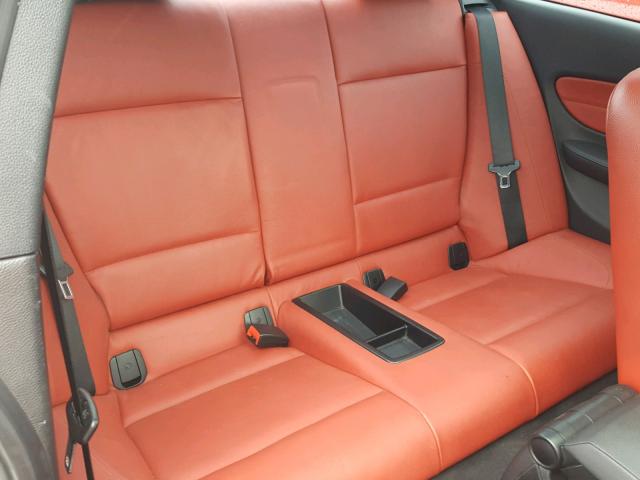 WBAUC9C56BVM10468 - 2011 BMW 135 I رمادي صورة 6