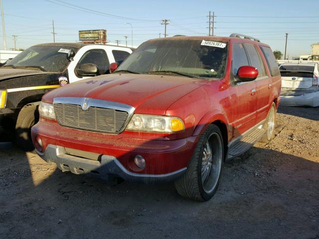 5LMRU27A9YLJ05144 - 2000 LINCOLN NAVIGATOR RED photo 2