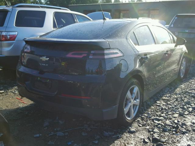 1G1RD6E4XEU163595 - 2014 CHEVROLET VOLT BLACK photo 4