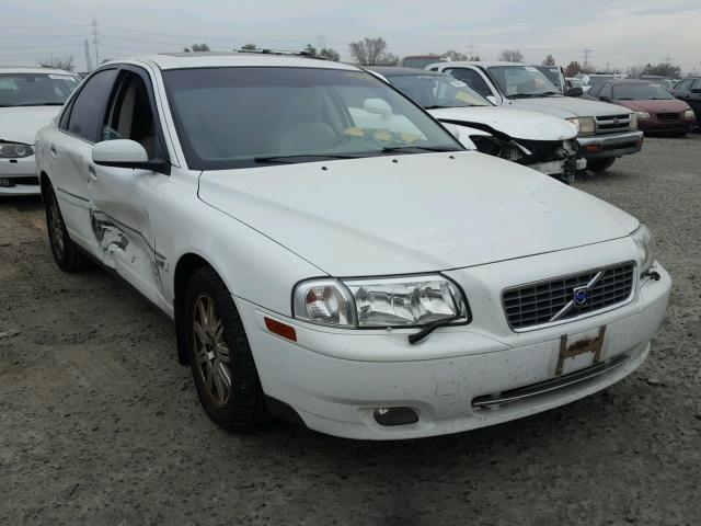 YV1TS592551400138 - 2005 VOLVO S80 2.5T WHITE photo 1