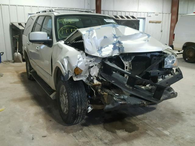 1FMFU19525LA84617 - 2005 FORD EXPEDITION WHITE photo 1