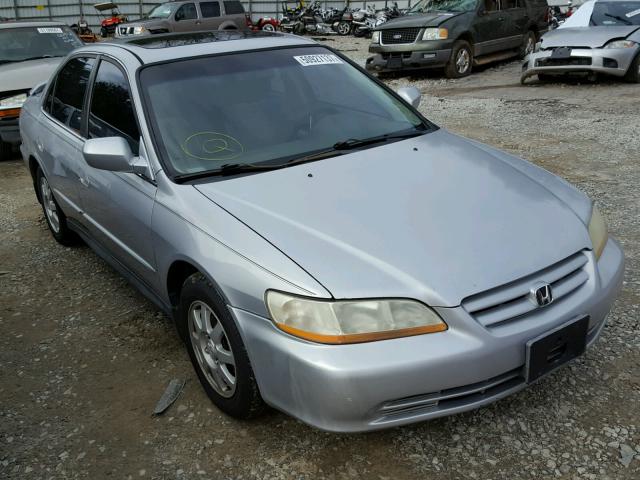 1HGCG56712A126151 - 2002 HONDA ACCORD SE SILVER photo 1