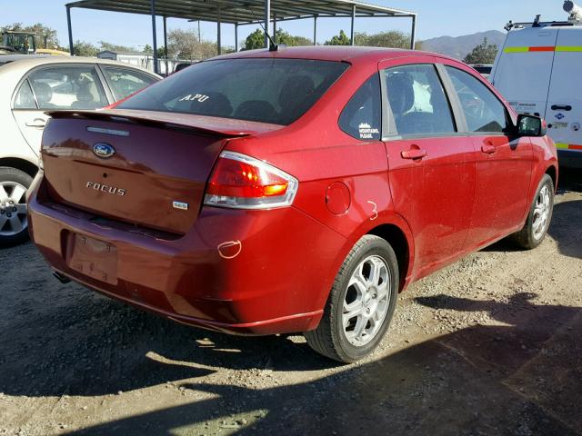 1FAHP36N19W260779 - 2009 FORD FOCUS SES RED photo 4