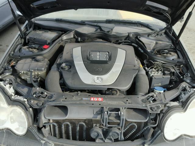 WDBRF54HX6A840128 - 2006 MERCEDES-BENZ C GENERATI BLACK photo 7