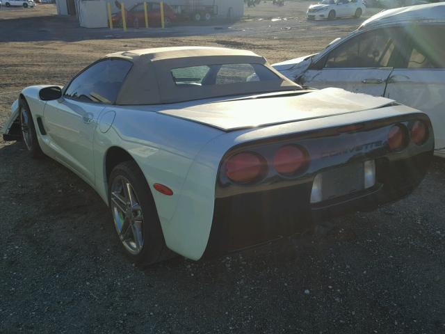 1G1YY32G1W5118859 - 1998 CHEVROLET CORVETTE WHITE photo 3