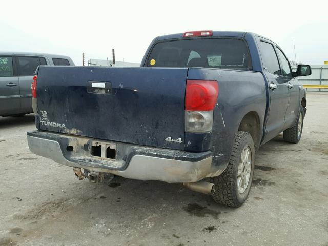 5TFDV54157X032396 - 2007 TOYOTA TUNDRA CRE BLUE photo 4