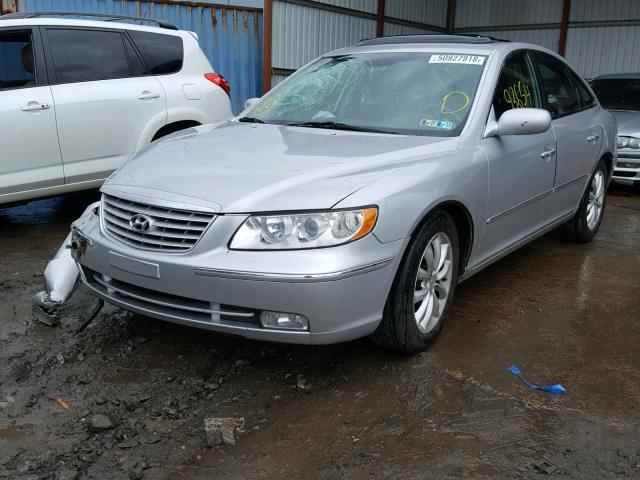 KMHFC46F36A078193 - 2006 HYUNDAI AZERA SE SILVER photo 2