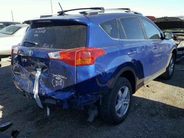 2T3RFREV8FW374259 - 2015 TOYOTA RAV4 XLE BLUE photo 4