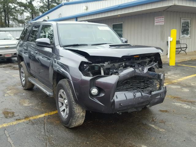 JTEBU5JR3G5351565 - 2016 TOYOTA 4RUNNER SR GRAY photo 1