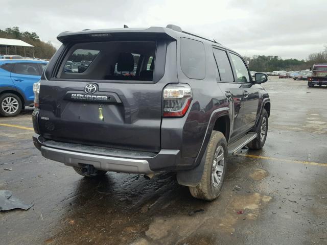 JTEBU5JR3G5351565 - 2016 TOYOTA 4RUNNER SR GRAY photo 4