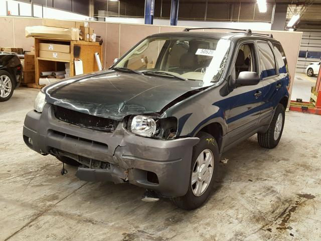 1FMYU93154KA80465 - 2004 FORD ESCAPE XLT GREEN photo 2