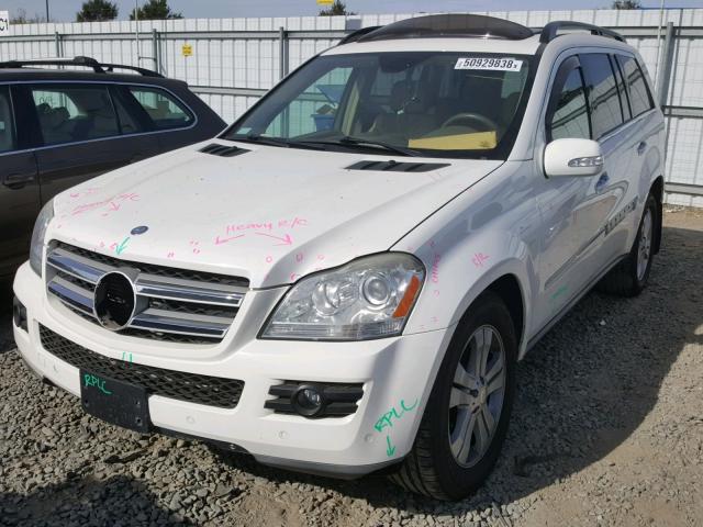 4JGBF22E97A281534 - 2007 MERCEDES-BENZ GL 320 CDI WHITE photo 2