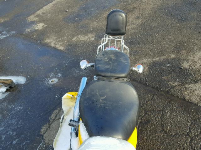 1HFSC3208TA103721 - 1996 HONDA VT1100 C2 YELLOW photo 6