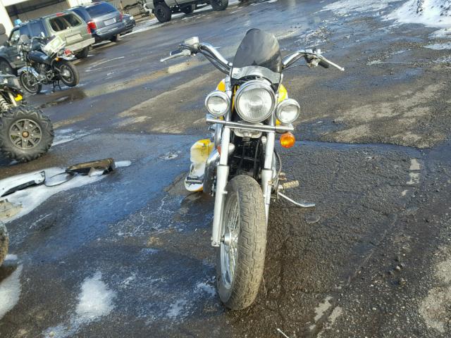 1HFSC3208TA103721 - 1996 HONDA VT1100 C2 YELLOW photo 9