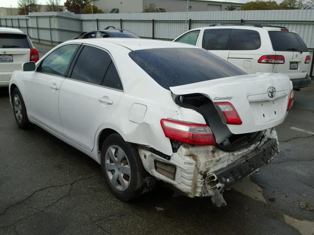 4T4BE46K98R015760 - 2008 TOYOTA CAMRY CE WHITE photo 3