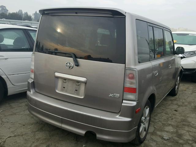 JTLKT324450207388 - 2005 TOYOTA SCION XB Gris foto 4