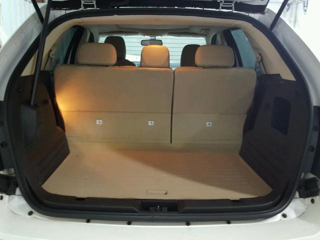 2FMDK38C19BA55396 - 2009 FORD EDGE SEL WHITE photo 9