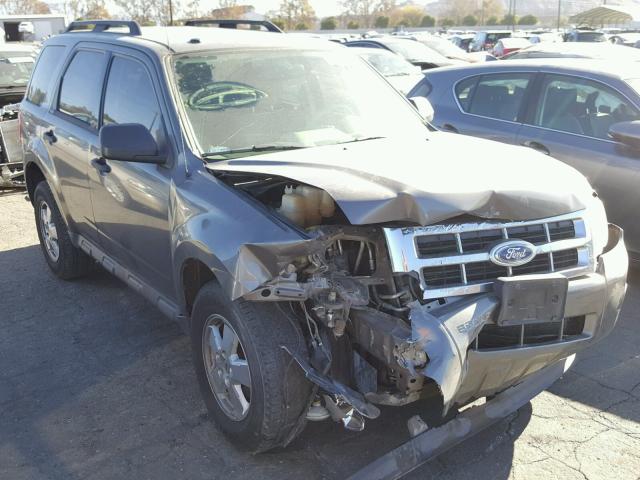 1FMCU9DG7BKB86278 - 2011 FORD ESCAPE XLT GRAY photo 1