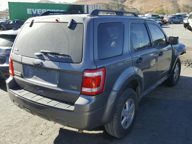 1FMCU9DG7BKB86278 - 2011 FORD ESCAPE XLT GRAY photo 4