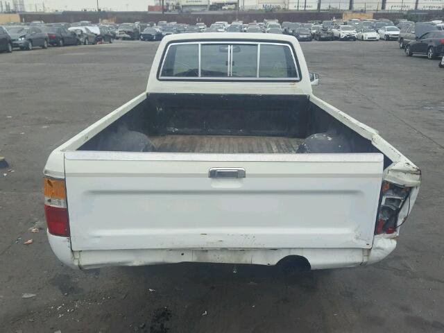 JT4VN82D5K0002061 - 1989 TOYOTA PICKUP 1/2 WHITE photo 6