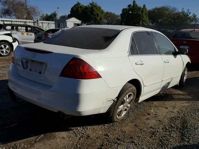 1HGCM56777A028726 - 2007 HONDA ACCORD EX WHITE photo 4