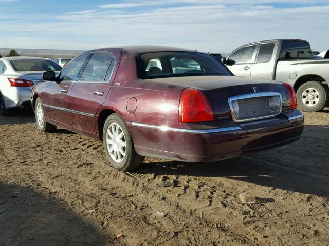 2LNBL8CV6AX616001 - 2010 LINCOLN TOWN CAR S MAROON photo 3