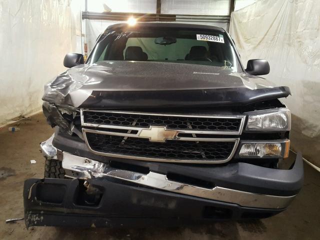 1GCEK19V56Z141168 - 2006 CHEVROLET SILVERADO GRAY photo 7