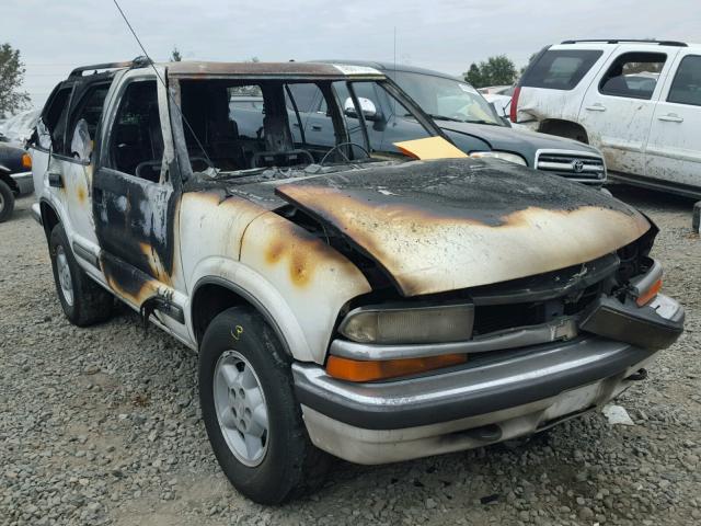 1GNDT13W6W2132618 - 1998 CHEVROLET BLAZER BURN photo 1