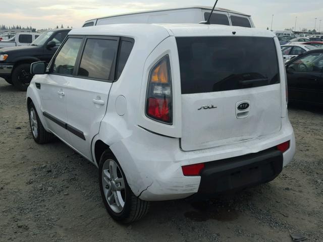 KNDJT2A28B7716260 - 2011 KIA SOUL + WHITE photo 3