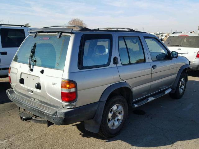 JN8AR05Y4XW294264 - 1999 NISSAN PATHFINDER SILVER photo 4