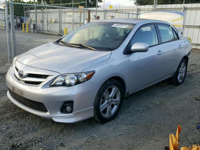 5YFBU4EE1DP115811 - 2013 TOYOTA COROLLA BA SILVER photo 2