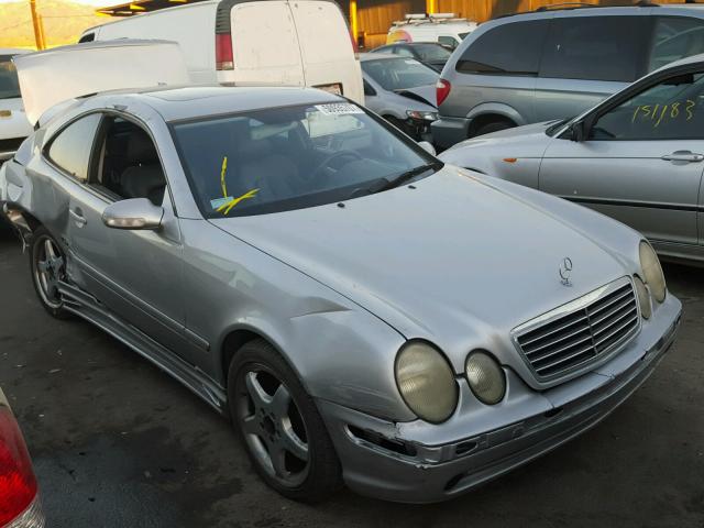 WDBLJ70G12T126691 - 2002 MERCEDES-BENZ CLK 430 SILVER photo 1